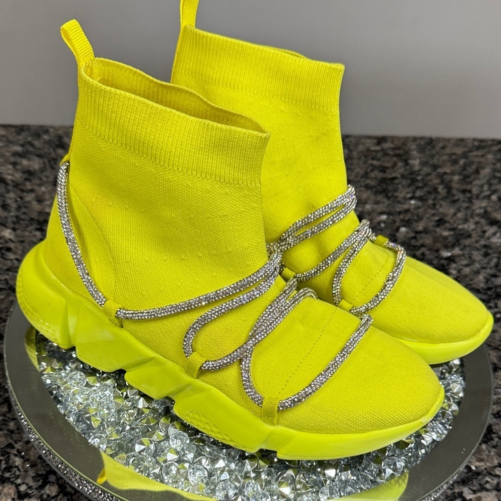 Cape Robbin Neon Yellow Sneakers with Silver Accents 10 - Picture 2 of 13